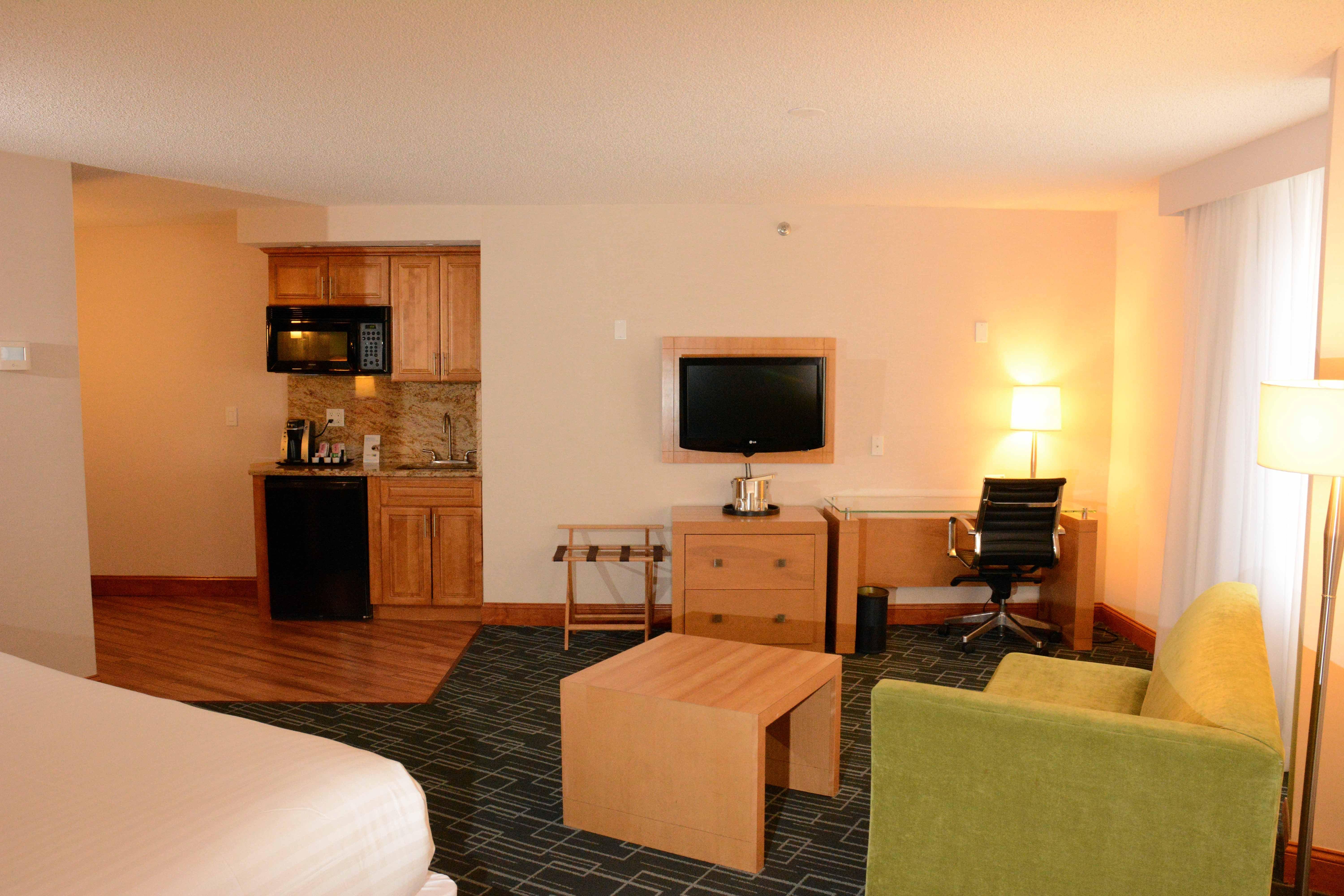 Holiday Inn Express Stamford, An Ihg Hotel 외부 사진