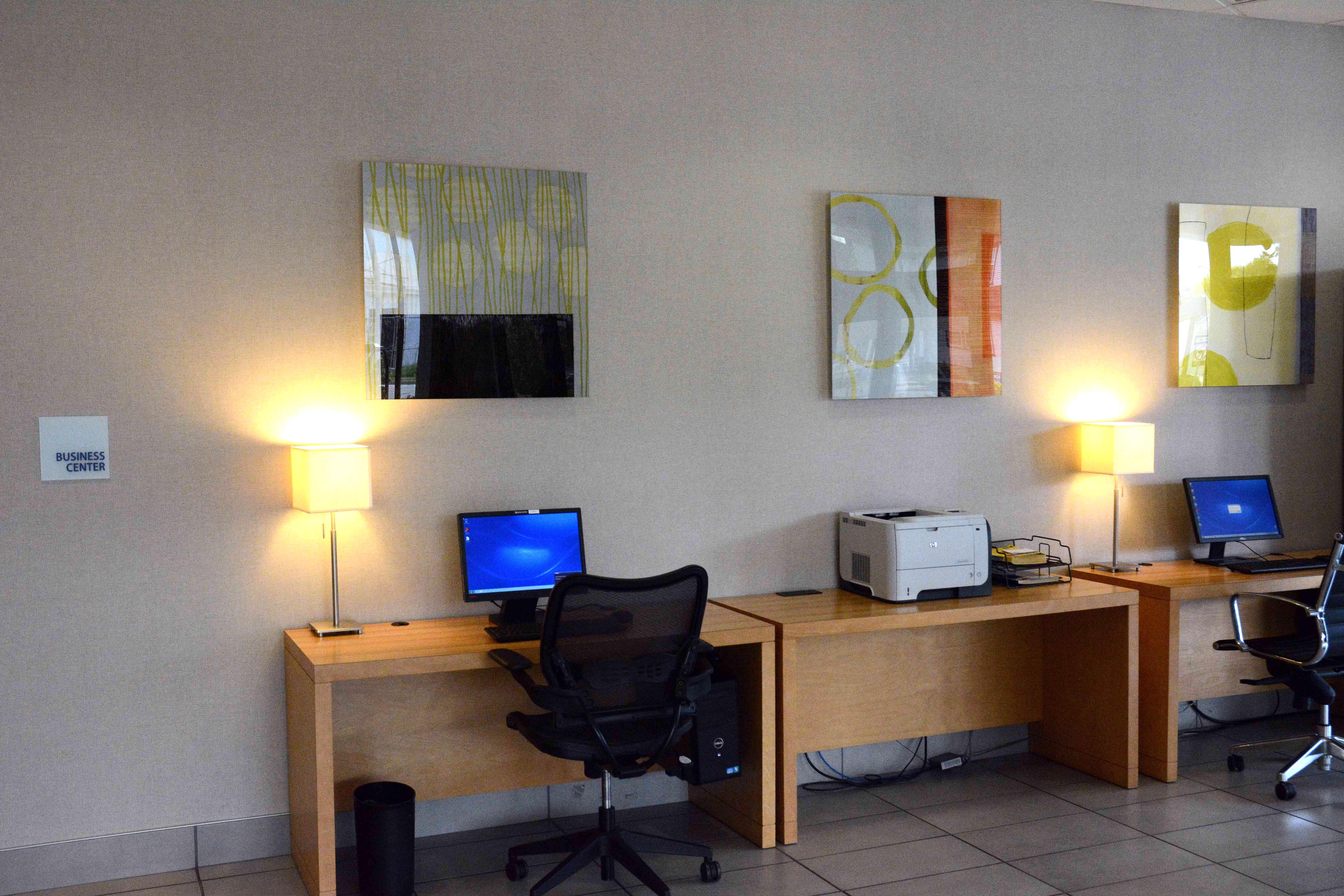 Holiday Inn Express Stamford, An Ihg Hotel 외부 사진