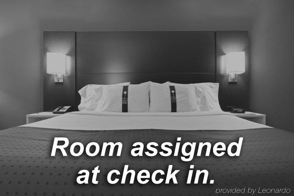 Holiday Inn Express Stamford, An Ihg Hotel 외부 사진