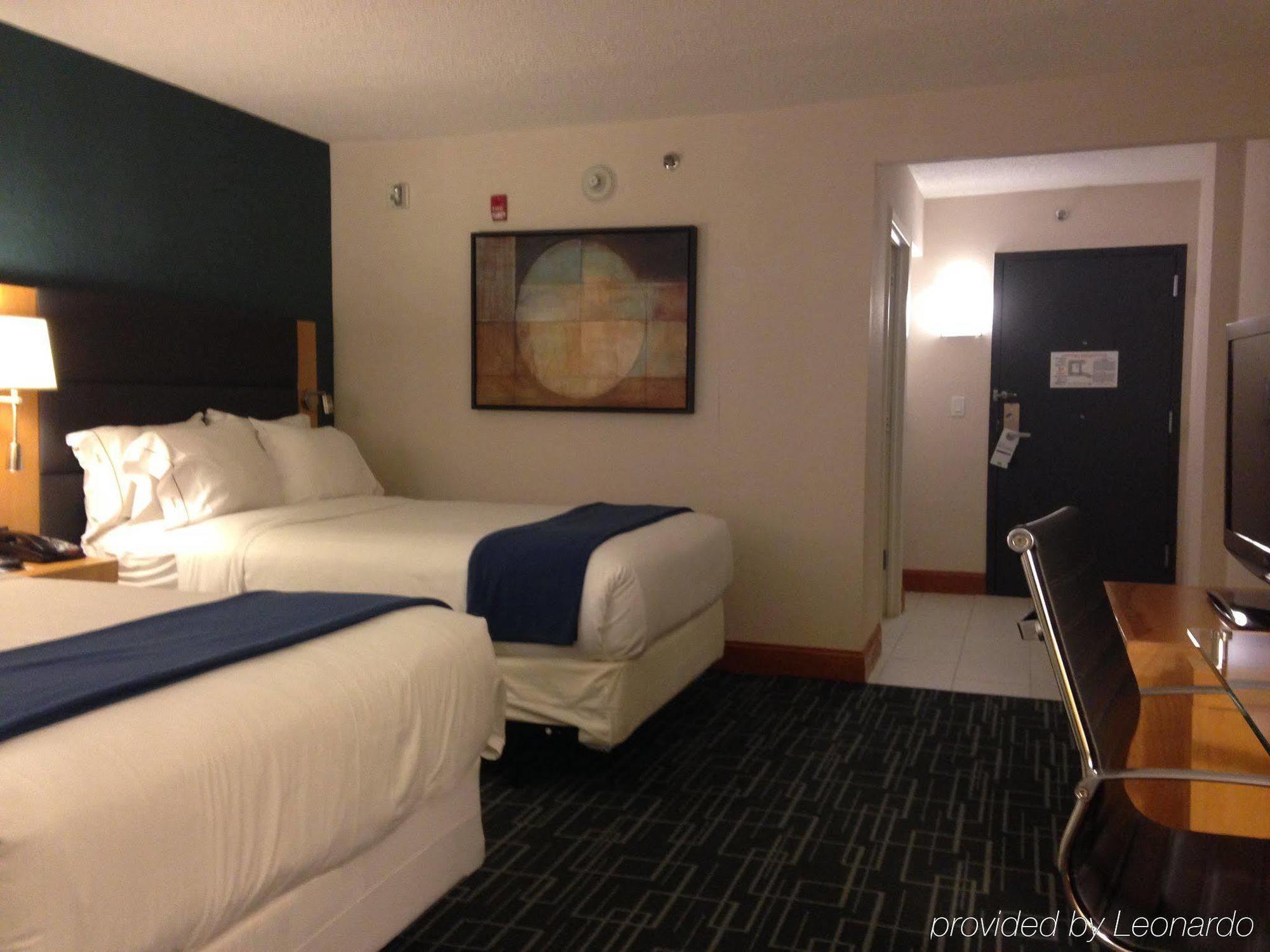 Holiday Inn Express Stamford, An Ihg Hotel 외부 사진